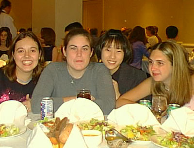 banquet.jpg (33631 bytes)